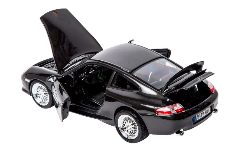 Машинка Bburago Porsche GT3 Strasse 1997 масштаб 1: 18  