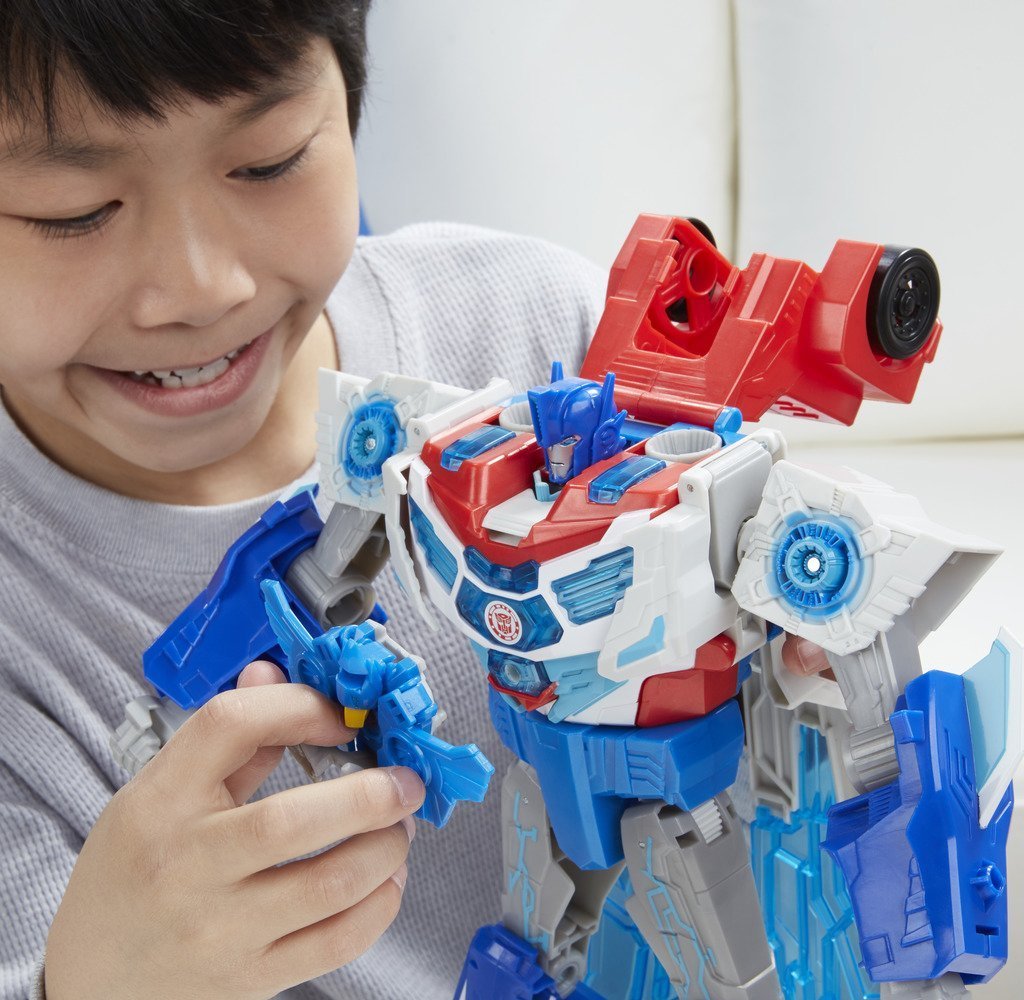 Transformers. Трансформеры: Роботы под прикрытием - Заряженый Оптимус Прайм   