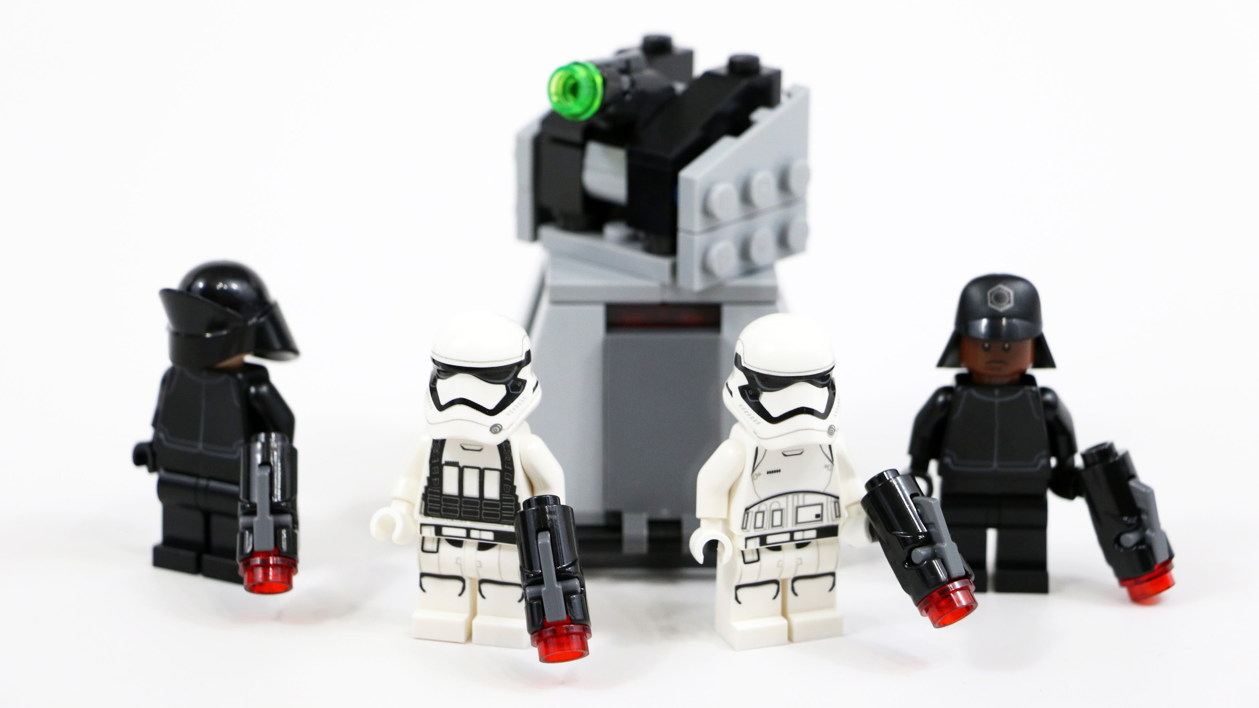 Lego Star Wars. Лего Звездные Войны. Боевой набор Первого Ордена  