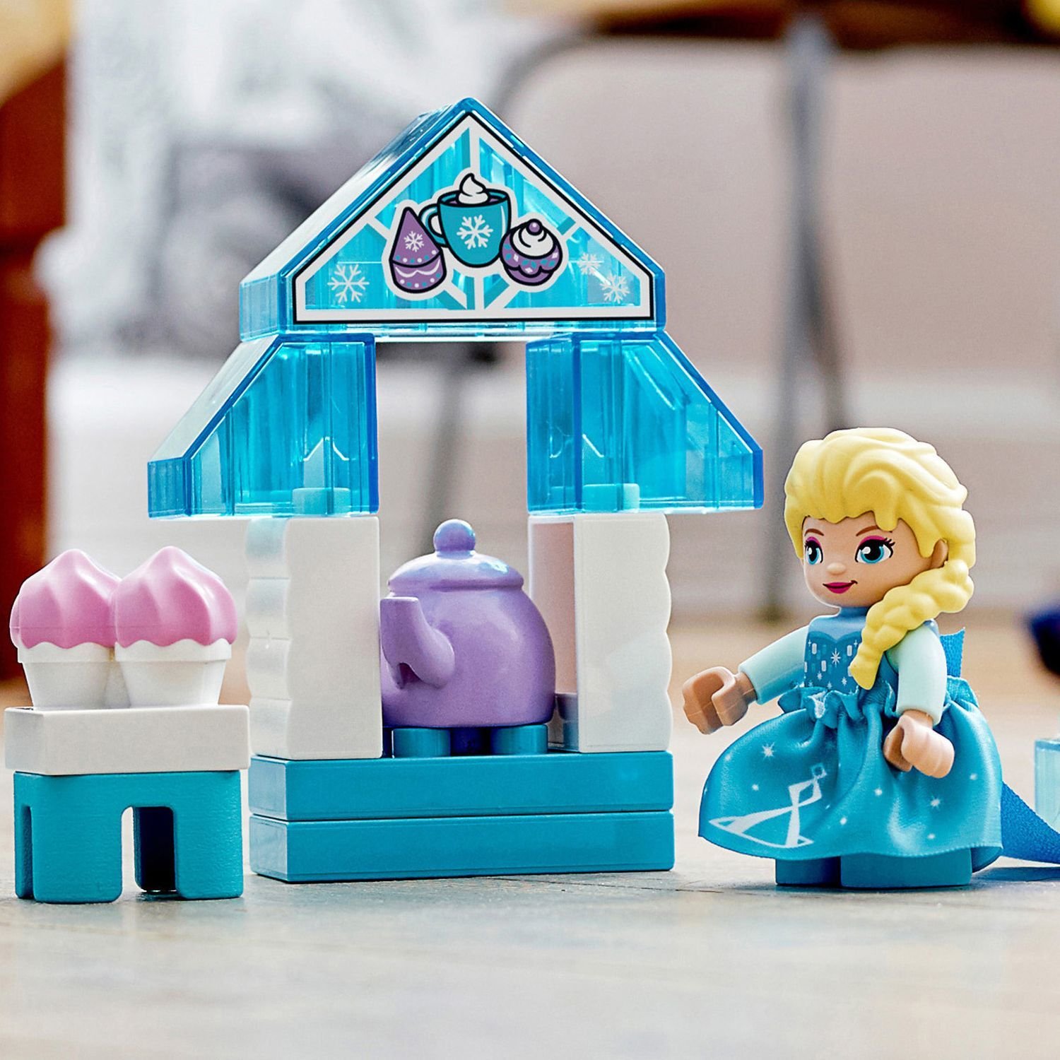Конструктор Lego® Duplo - Princess - Чаепитие у Эльзы и Олафа  