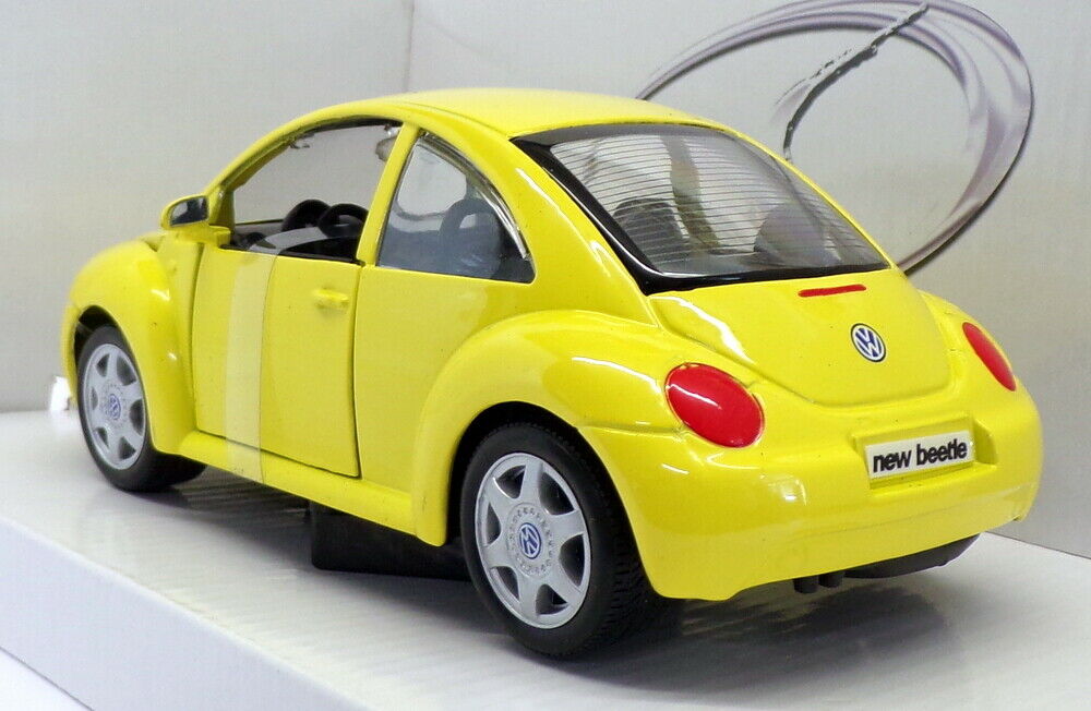 Модель машины - Volkswagen New Beetle, 1:24   