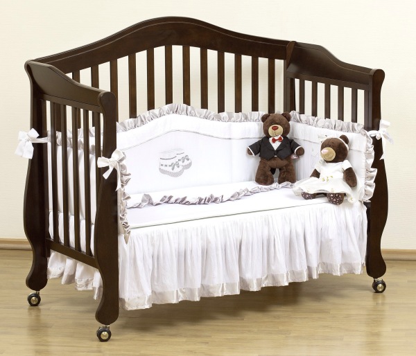 Кроватка для новорожденных Belcanto Lux, цвет Chocolo  