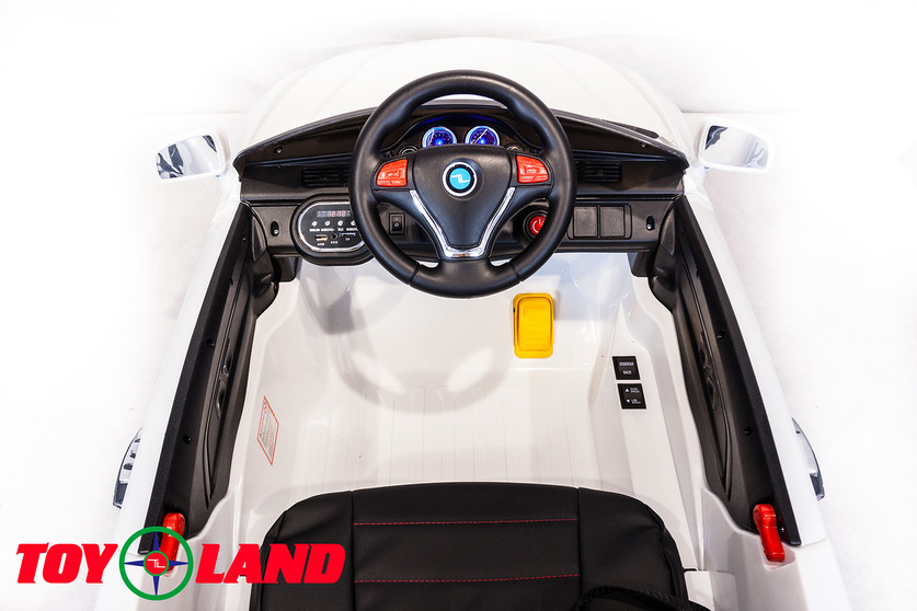 Электромобиль ToyLand BMW 3 белого цвета  