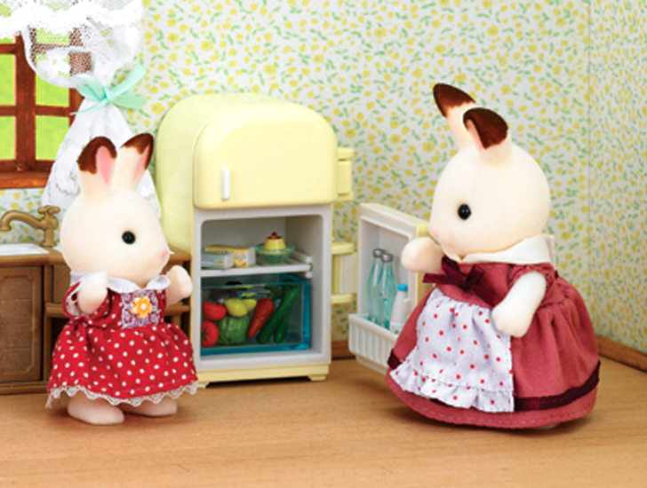 Sylvanian Families - Мама кролик и холодильник  