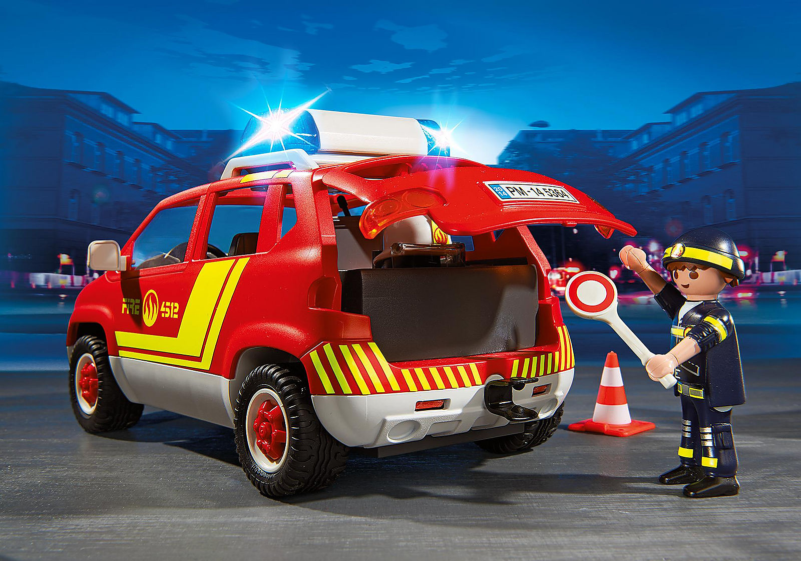 Игровой набор - Пожарная служба: Пожарная машина командира, со светом и звуком  