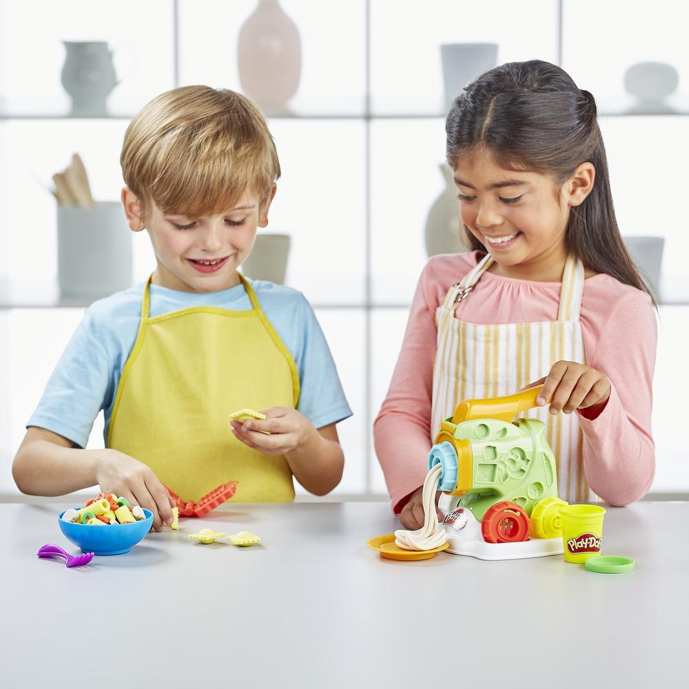 Игровой набор Play-Doh - Машинка для лапши  
