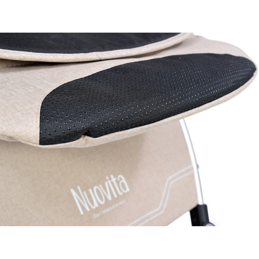 Прогулочная коляска Nuovita Giro, цвет бежевый, шасси серебристый  