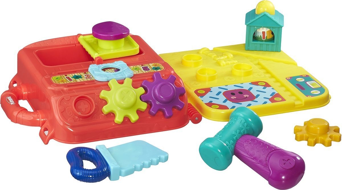 Набор Playskool. Моя первая мастерская из серии - Возьми с собой Набор Playskool. Моя первая мастерская из серии - Возьми с собойРазвивающие игрушки PLAYSKOOL (Hasbro)<br>Набор Playskool. Моя первая мастерская из серии - Возьми с собой<br>