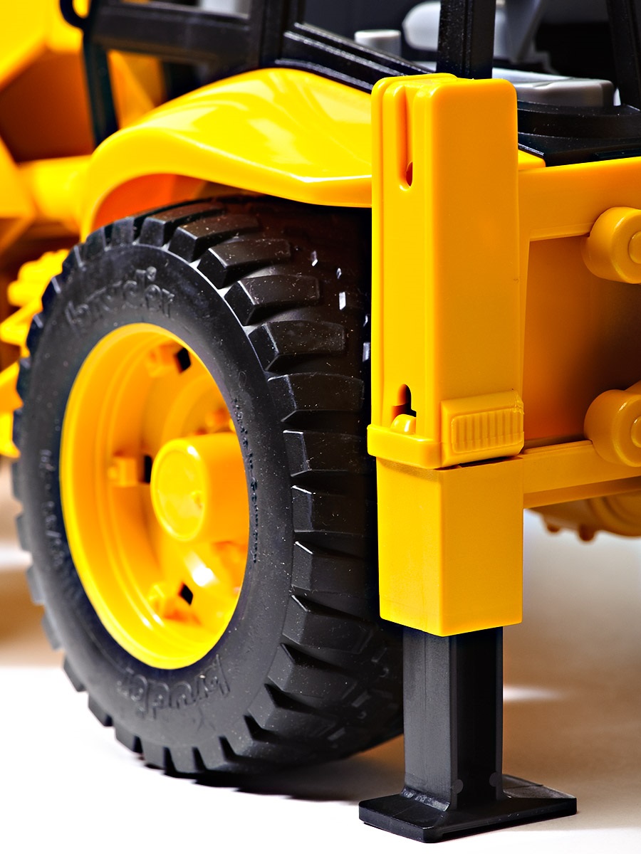 Экскаватор – погрузчик колёсный JCB 4CX