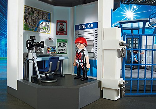 Игровой набор из серии Полиция: Штаб Полиции с Тюрьмой  