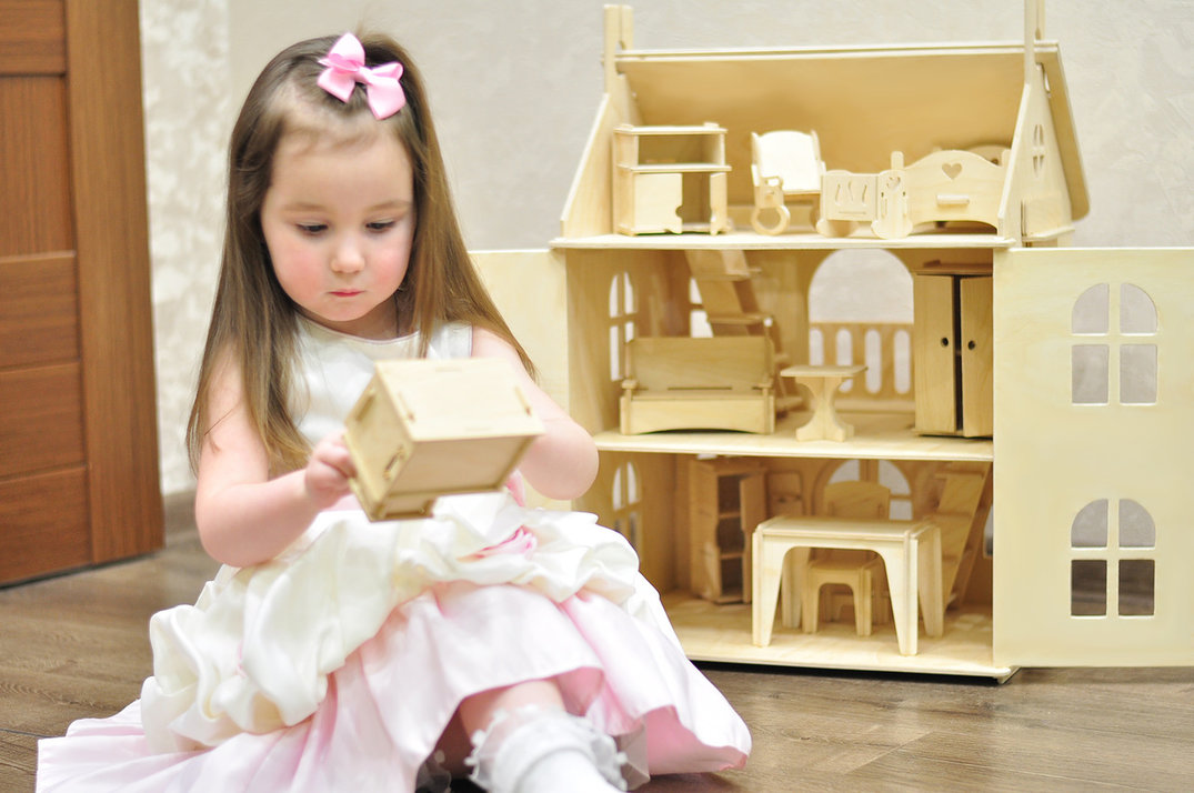 Кукольный домик Арина с мебелью, 12 предметов  
