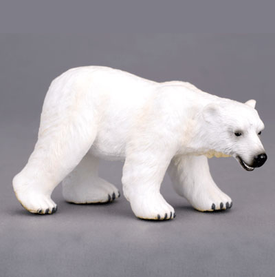 Фигурка полярного медведя 