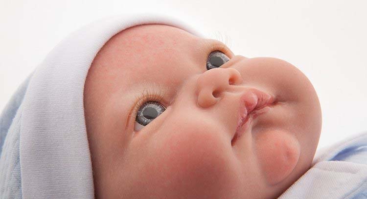 Кукла Реборн – Младенец Виктория в голубом, 40 см  