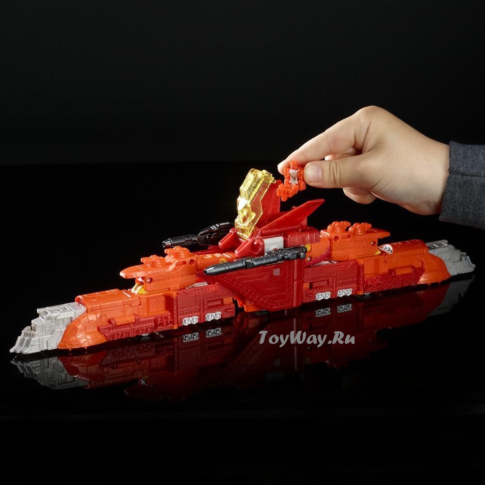 Titans Return. Трансформер Sentinel Prime, серия Войны Титанов