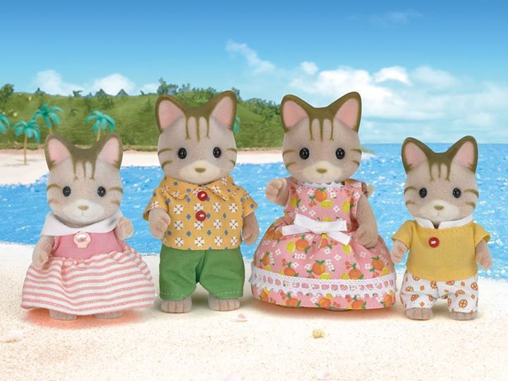 Sylvanian Families - Семья Полосатых Кошек Sylvanian Families - Семья Полосатых КошекСемьи и малыши<br>Sylvanian Families - Семья Полосатых Кошек<br>