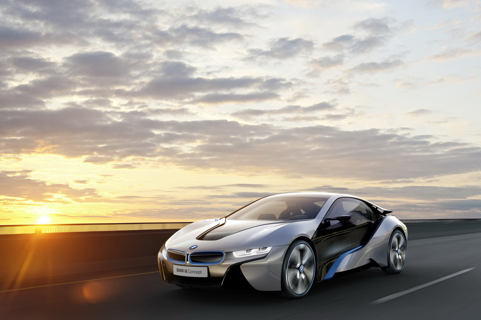 BMW i8 концепт-кар на радиоуправлении  