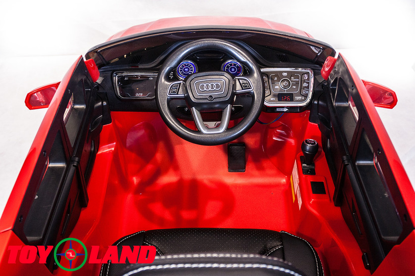 Электромобиль Audi Q7 красный  
