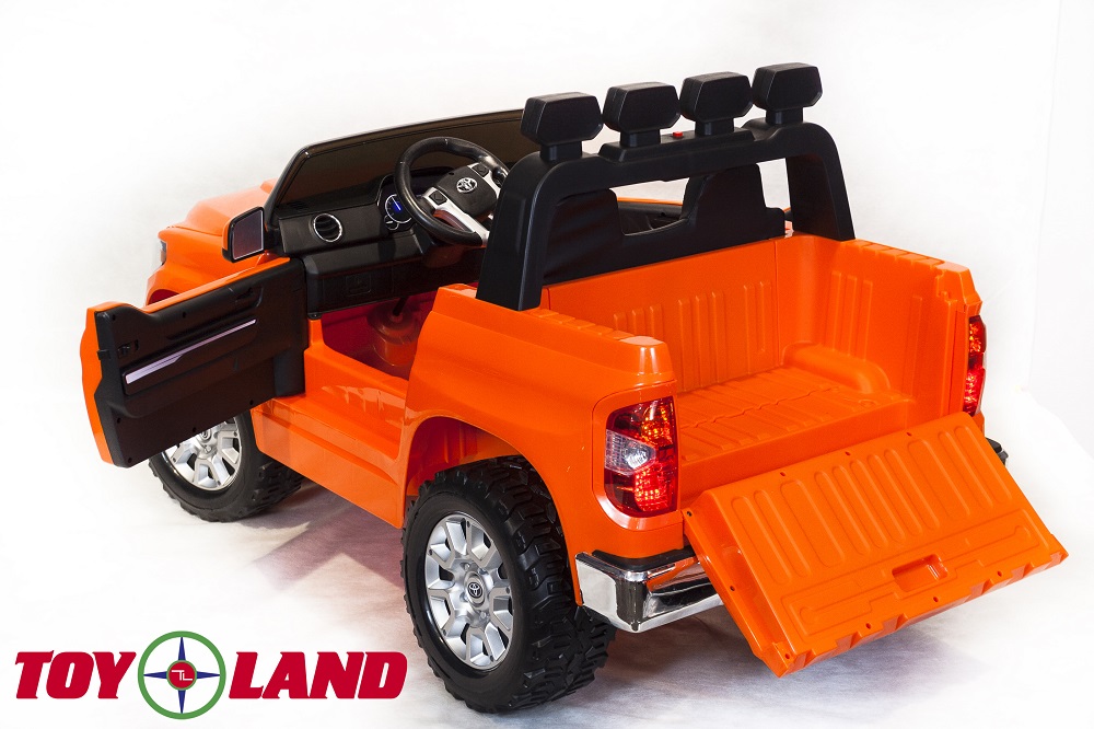 Электромобиль Toyota Tundra Mini оранжевого цвета  
