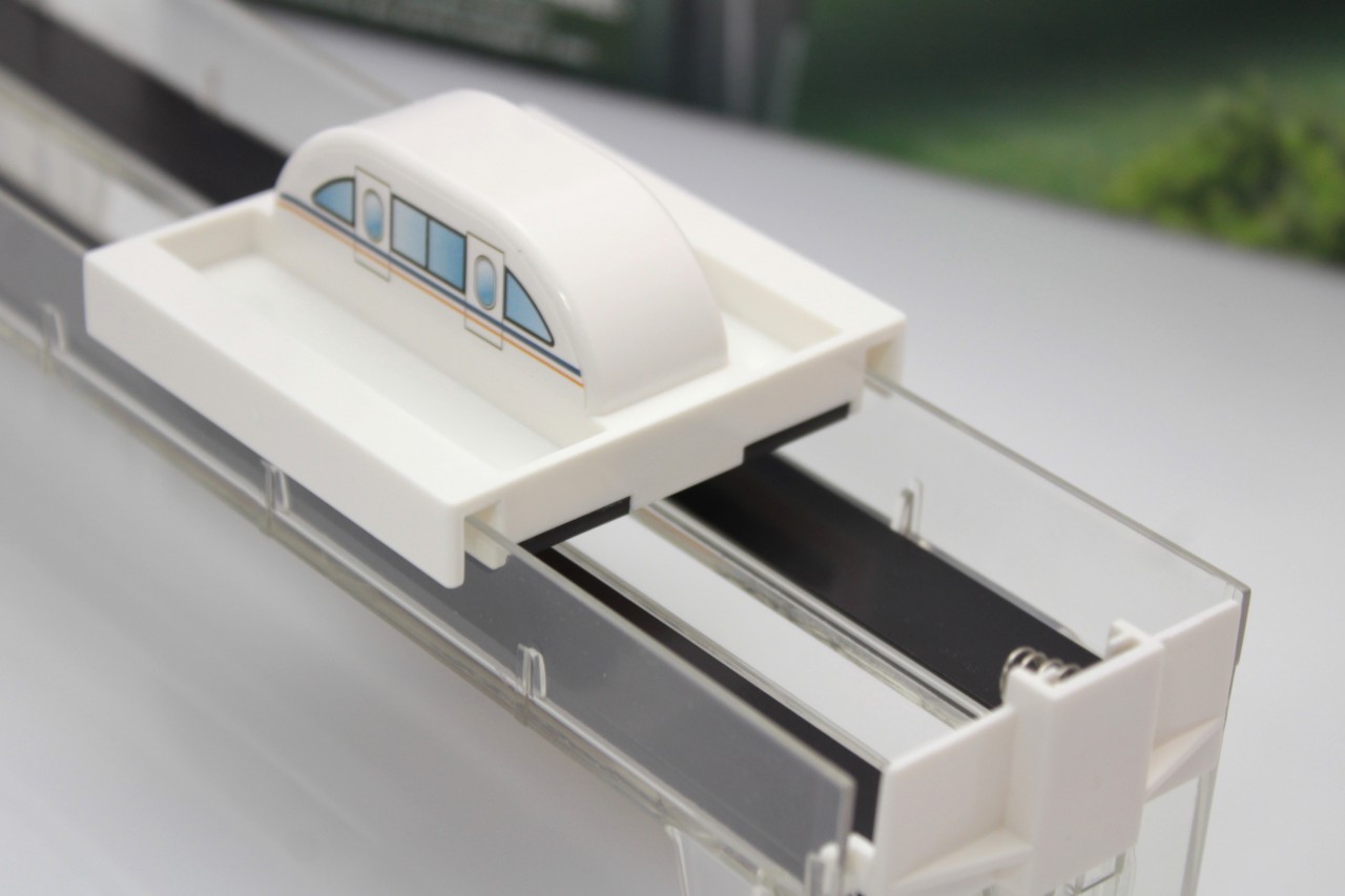 Набор для создания модели Поезда на магнитной подушке  