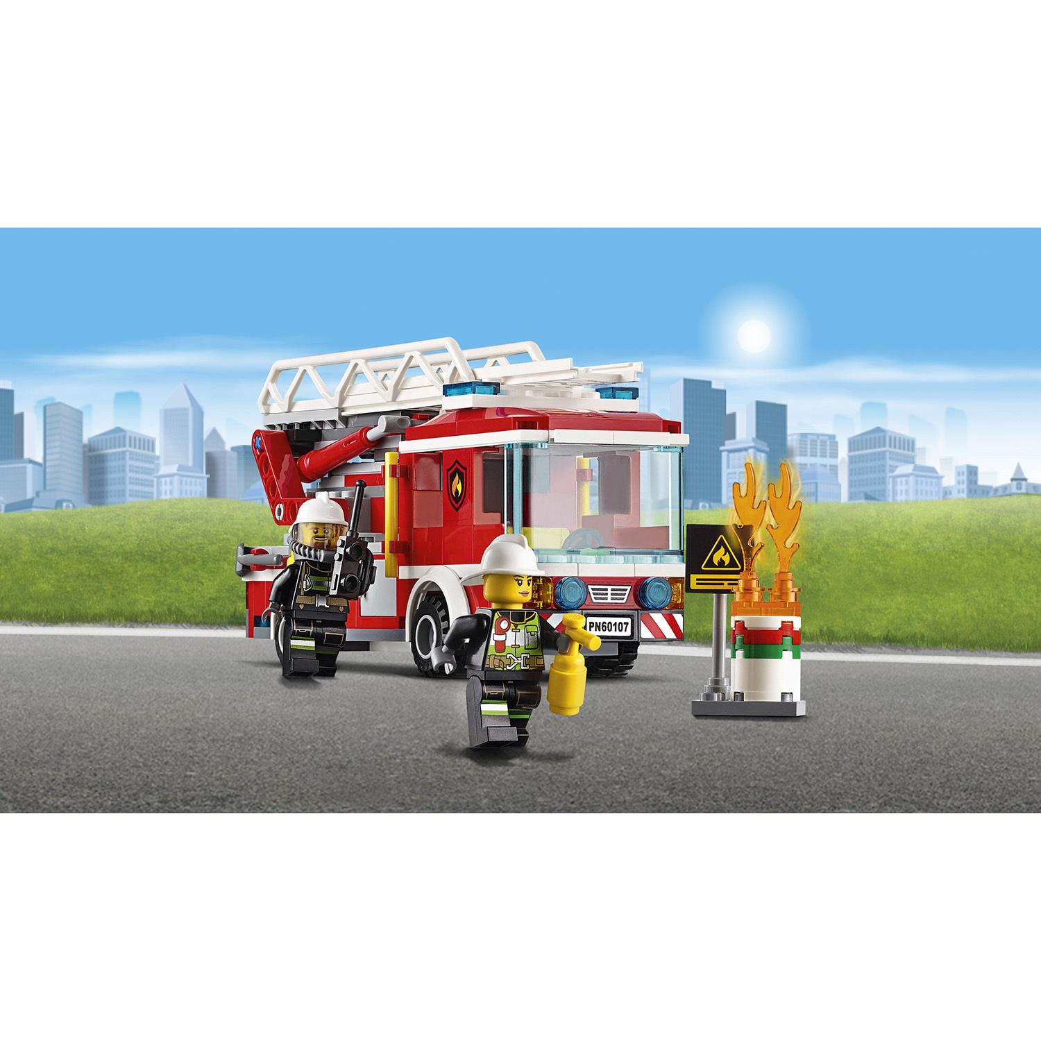Конструктор Lego City - Пожарный автомобиль с лестницей  