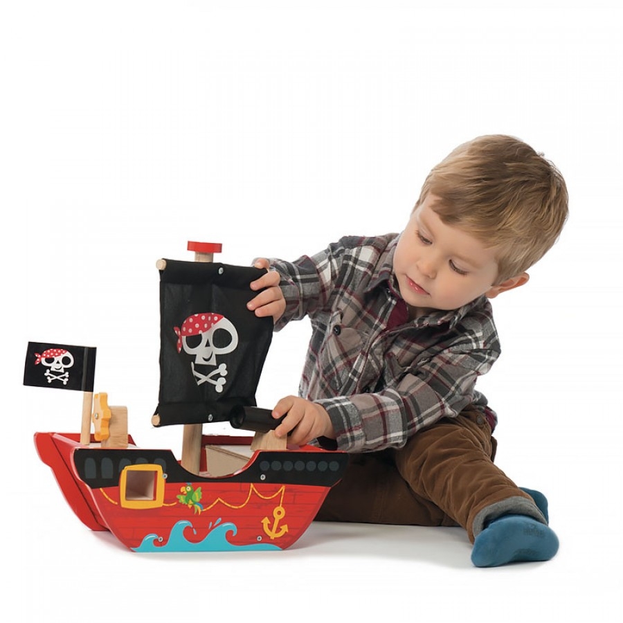 Игрушечный пиратский корабль – Смелый капитан  