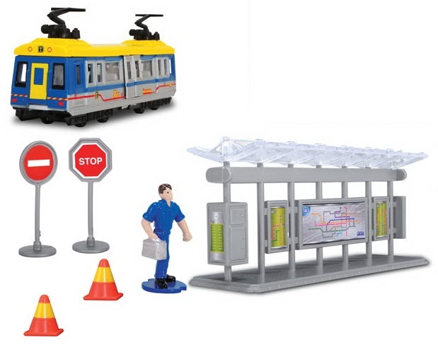 Трамвайная остановка: трамвай и аксессуары