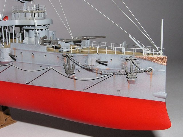 Модель для склеивания - Крейсер Варяг  