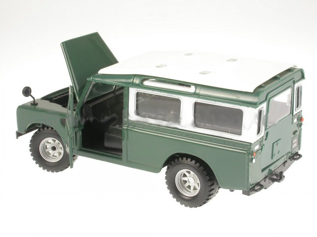Металлическая машинка Land Rover, масштаб 1:24