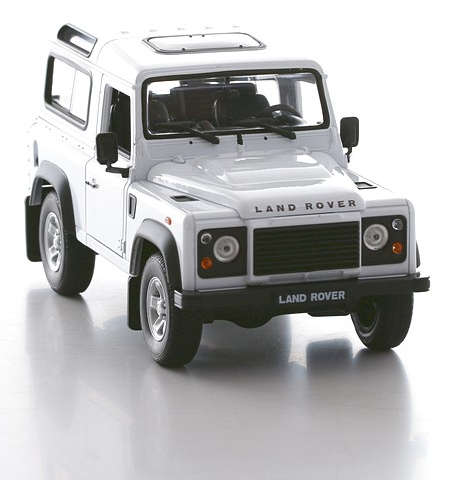 Коллекционная машинка Land Rover Defender, масштаб 1:24 Коллекционная машинка Land Rover Defender, масштаб 1:24Land Rover<br>Коллекционная машинка Land Rover Defender, масштаб 1:24<br>