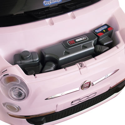 Розовая машинка с электрическим приводом - FIAT 500  