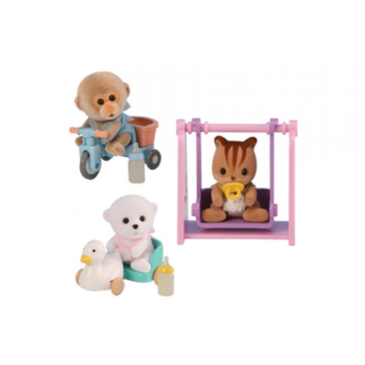 Набор Sylvanian Families Младенец в пластиковом сундучке» Набор Sylvanian Families Младенец в пластиковом сундучке»Семьи и малыши<br>Набор Sylvanian Families Младенец в пластиковом сундучке»<br>