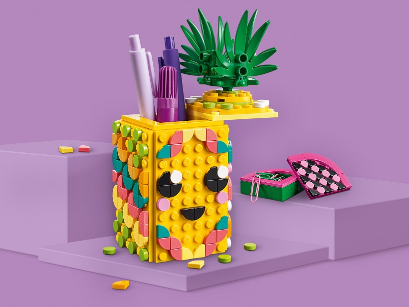 Конструктор из серии Lego Dots - Подставка для карандашей Ананас  