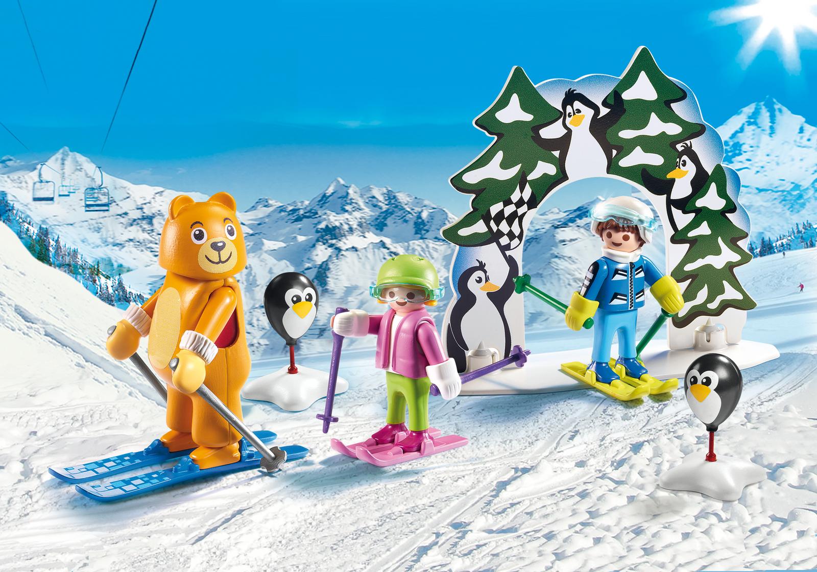 Игровой набор из серии Зимние виды спорта - Урок катания на лыжах  