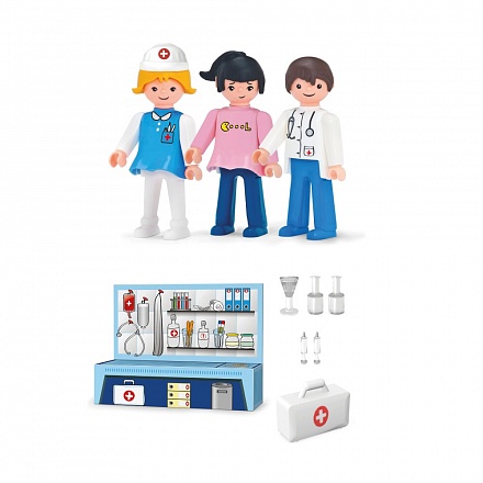 Игровой набор с аксессуарами – Больница, 3 фигурки, 8 см 