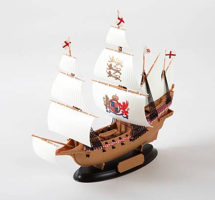 Модель сборная - Флагманский корабль Френсиса Дрейка Ревендж 