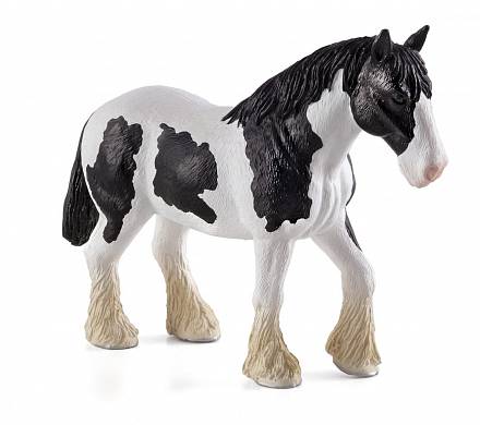 Лошадь мощной породы черно-белая 