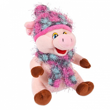 Свинка в розовом шарфике и шапочке, 17 см 