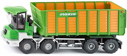 Грузовик Joskin Cargo-track с прицепом-подборщиком 