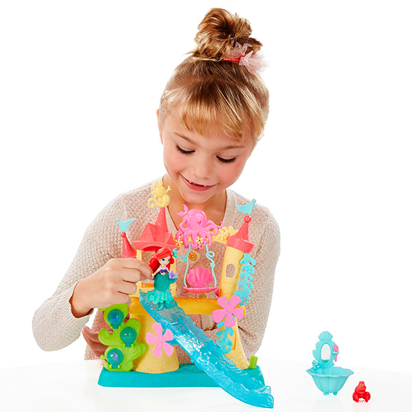 Disney Princess. Игрушка для игры с водой. Замок Ариэль  