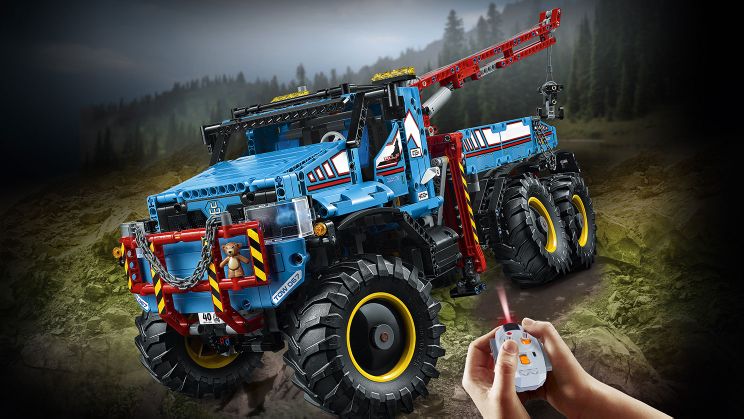 Конструктор Lego Technic - Аварийный внедорожник  