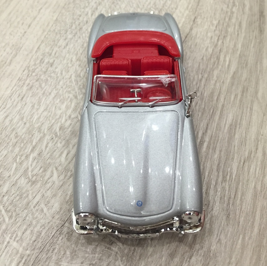 Винтажная машинка Mercedes Benz 190SL  