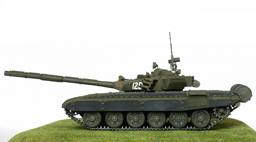 Сборная модель - Танк Т-72Б  