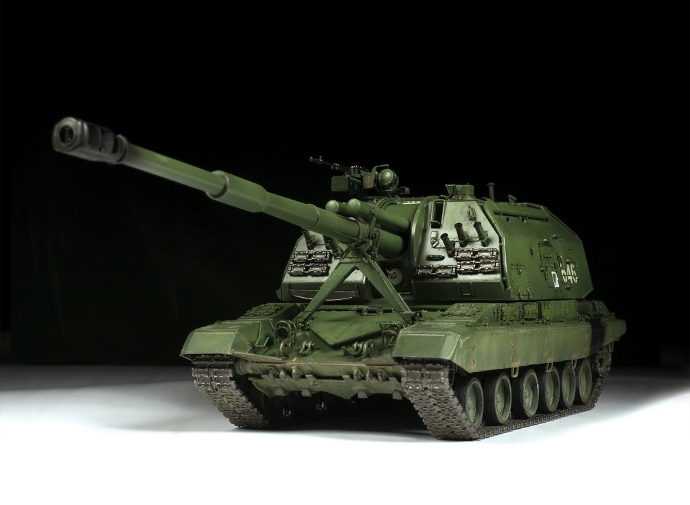 Модель сборная - Российская самоходная 152-мм артиллерийская установка Мста-С  