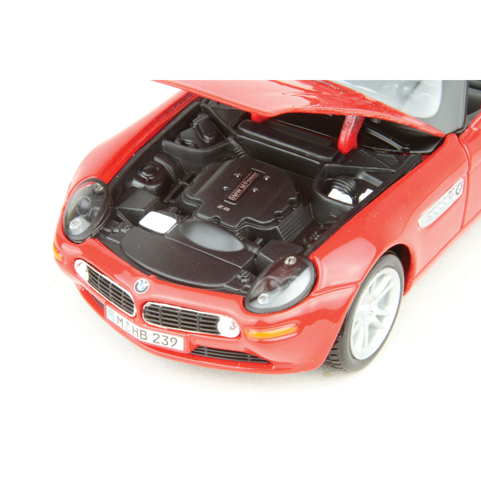 Модель машины - BMW Z8, 1:24   