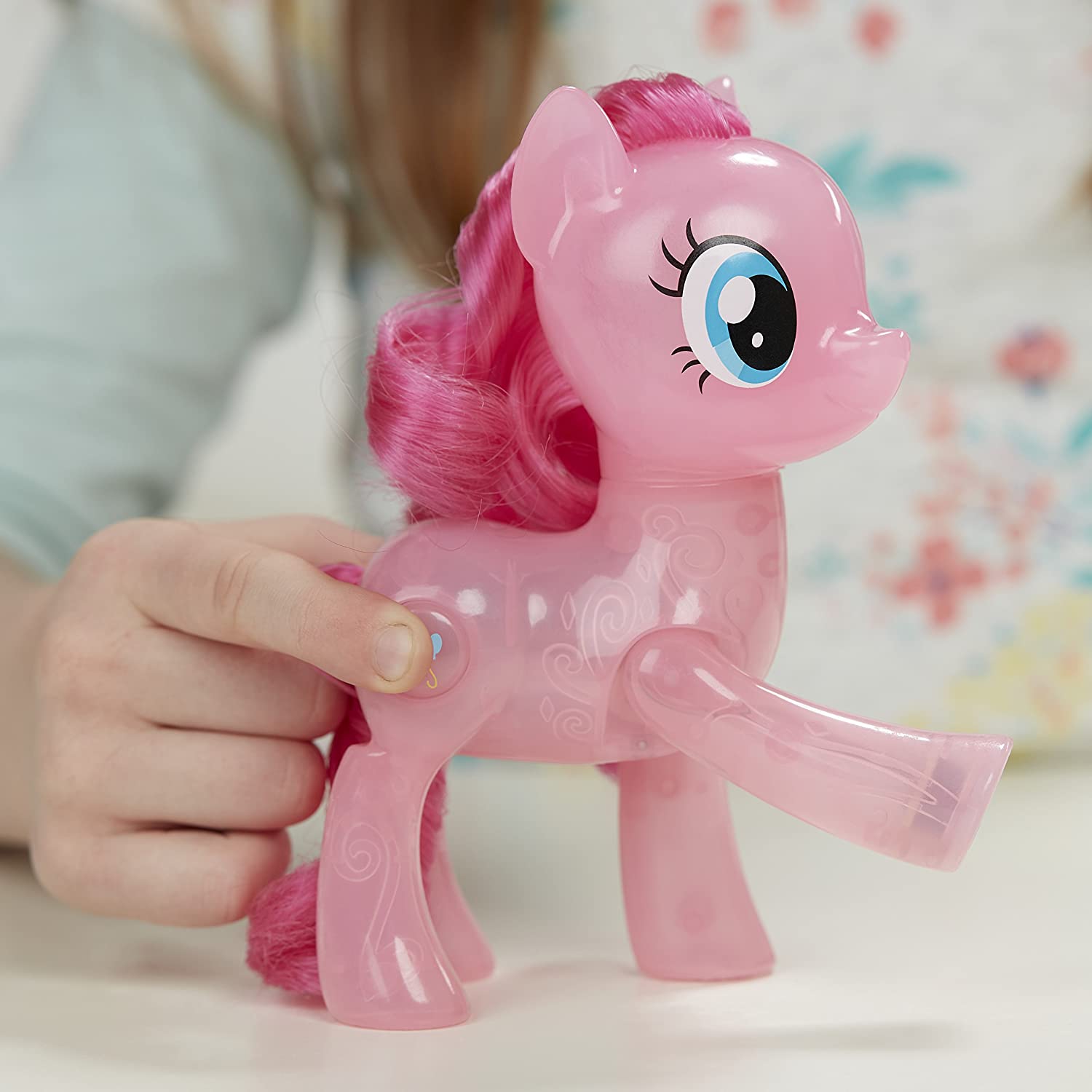 Интерактивная Пинки Пай My Little Pony Сияющие друзья  