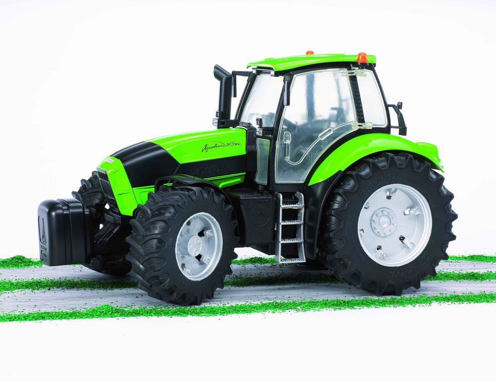 Трактор Bruder Deutz Agrotron X720  