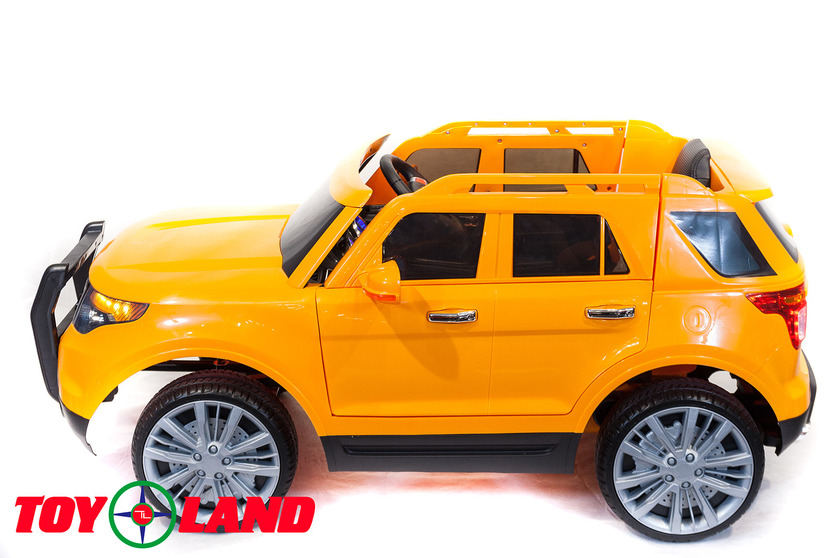 Электромобиль Ford Explorer, оранжевого цвета  