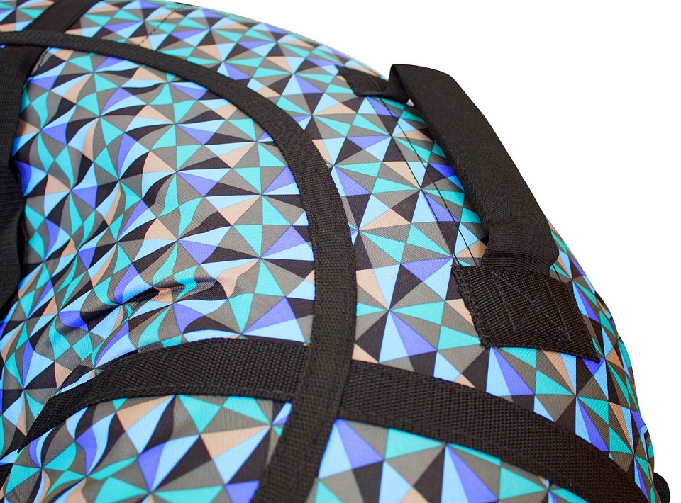 Санки надувные тюбинг дизайн - Разноцветные треугольники, диаметр 105 см.  