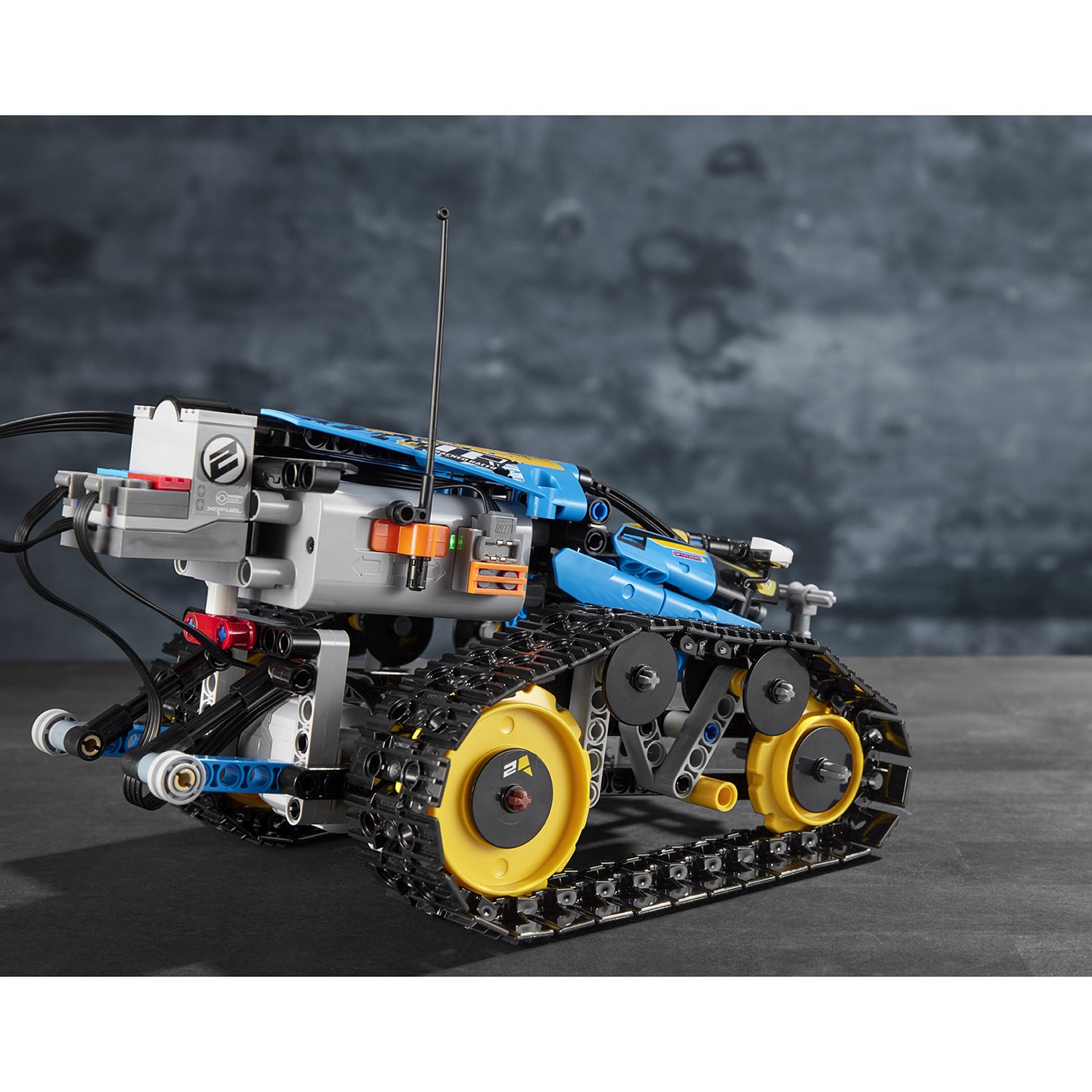 LEGO Technic 42095 Скоростной вездеход 