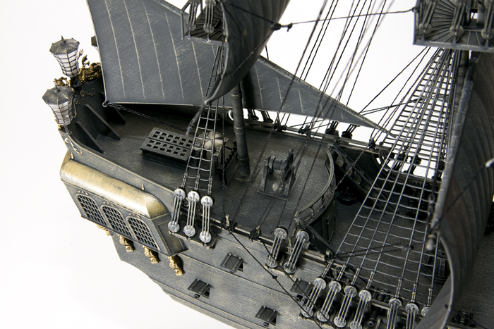 Модель для склеивания - корабль Чёрная Жемчужина  